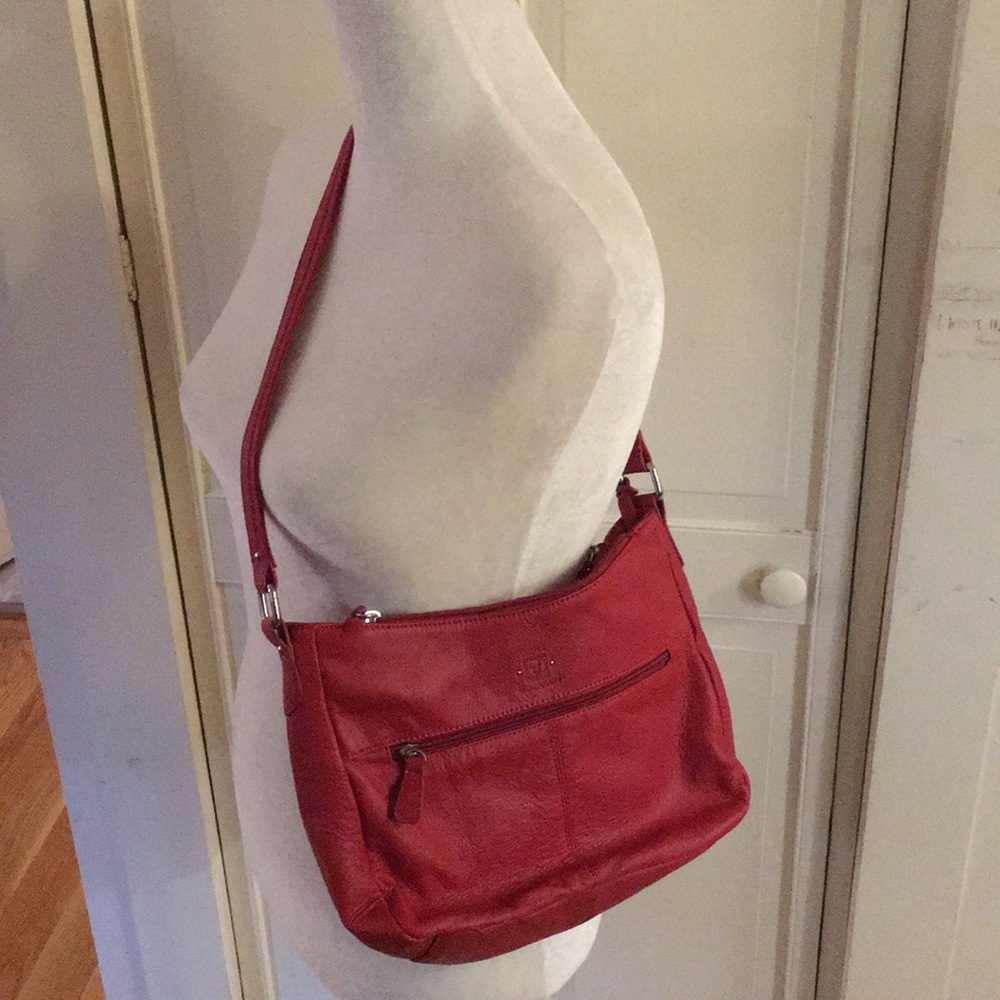 Brand New red Stone Mountain purse